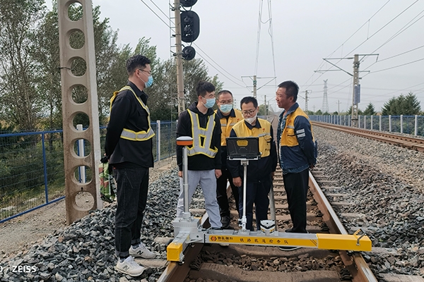 京哈线有砟线路GNSS+惯性测量